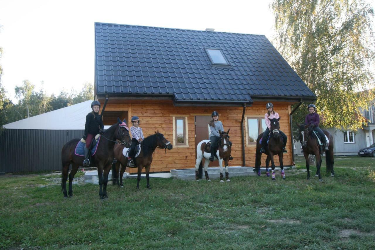 Eko Przystanek Villa Kepie Zaleszanskie Buitenkant foto